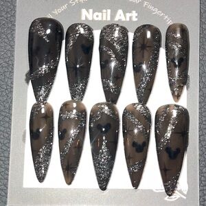 Glamorous Black and Glitter Disney Mickey Press-On Nails